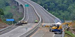 Anggota DPR RI: Konsep Tol ke Selatan Menuju Timur Adalah Keliru