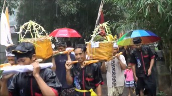 Sambut Nyepi, Upacara Umat Hindu Diguyur Hujan