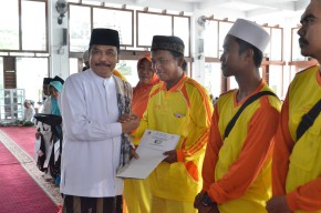 Kumpulkan Sampah, Sedekah ala Pemkab Gresik