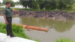 Mayat Tanpa Identitas Mengapung di Sebuah Galian Duduksampeyan