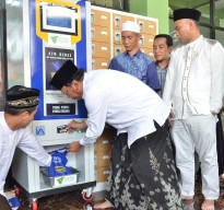 Masjid Baru di Kantor Pajak Gresik Dilengkapi dengan ATM Beras