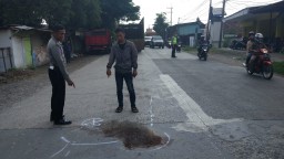 Pengendara CBR Tewas Setelah Tabrak Truk