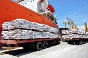 Jelang Libur Lebaran, PG Siapkan Stok Pupuk Bersubsidi Hingga 818 Ribu Ton