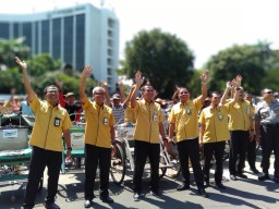 Jaga Tradisi Berbagi, PG dan Abang Becak Perkuat Silaturahmi