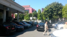 Pimpinan Punya Mobdin Baru, Kendaraan Dinas Yang Lama Belum Dikembalikan