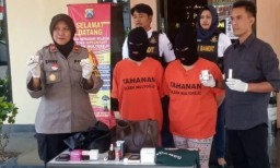 Dua Perempuan Muda Ketahuan Dua Kali Ngutil Kosmetik