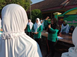 Ingin Maju di Pilbup Gresik, Apa Alasan Dokter Anis?