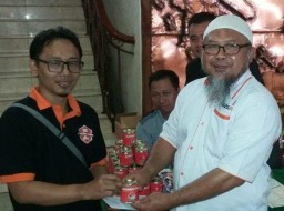 Lazizmu Jatim Salurkan 50 Ribu Kaleng Kornet