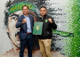 Mantan Asisten Timnas Resmi Dikontrak Persebaya