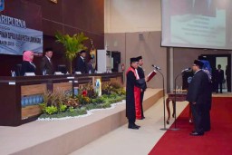 Abdul Ghofur Sah Ketua DPRD Lamongan