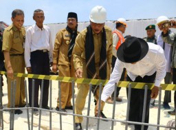 Siapkan Anggaran Rp 64 M, Pembangunan Islamic Center di Balongpanggang Dimulai