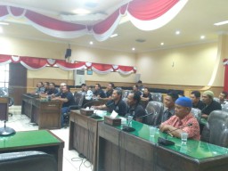 Nasib Pedagang Keliling di Bojonegoro, Ditolak Sekolah Lantaran Dagangan Dicap Tak Higinis