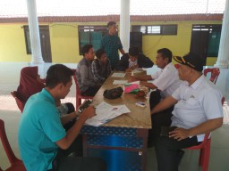 Data Warga Usia Produktif, Tekad Kades Wringinanom Perangi Pengangguran