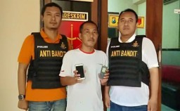 Rekap Judi Togel Online, Warga Pacar Kembang Digerebek