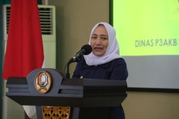 Bupati Anna; Ibu sebagai Pengawas dan Pendidik Keluarga