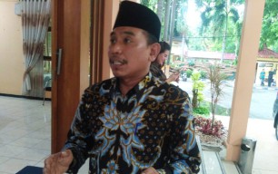 Di Bojonegoro, Perangkat Desa Nyalon Kades Harus Mundur