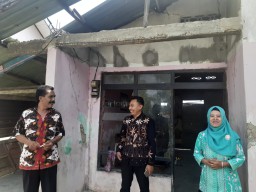 Aneh, Dispendik Lamongan Tidak Tahu SDN Lopang III Rusak Parah