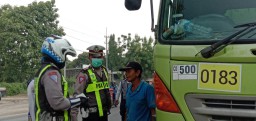 Membahayakan Dan Langgar Aturan, 36 Truk Ditilang