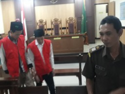 Pencuri Motor Bersenjata Bondet Dihukum Beda, Vonis Selisih Dua Tahun
