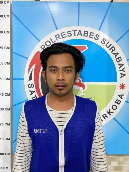 Simpan 2 Poket SS Dalam Durian, Terciduk Polisi