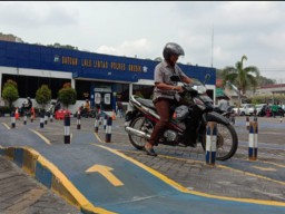 Besok Pelayanan SIM di Gresik Tutup Sementara