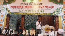 Datangi Bawean, Wabup Qosim Ajak Warga Berperilaku Hidup Sehat