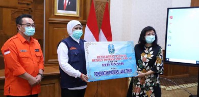 ITD Unair Terima Bantuan 2.600 Reagen PCR dari Gubernur