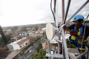 WFH, Pengguna Internet di Jatim Melonjak 48 Persen