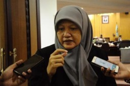 DPRD Surabaya Dorong Pemkot Refocusing Anggaran Rp 1,3 T untuk Penanganan Covid-19