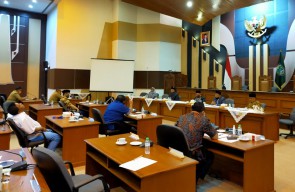 Hotel, Villa dan Kamaran Tretes Boleh Buka, Pansus Corona: Dicabut Saja