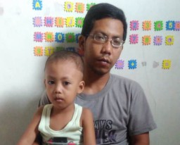 Warga Jatim di Tangerang: Tolong Saya Bu Khofifah, Saya Tidak Ingin Mati Kelaparan