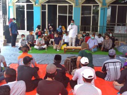 Wabup Qosim Mediasi Warga Tolak Rusun Sebagai Tempat Observasi PDP