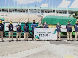 Salurkan Bantuan, Petrokimia Gresik Gandeng Yayasan Madura Peduli Indonesia