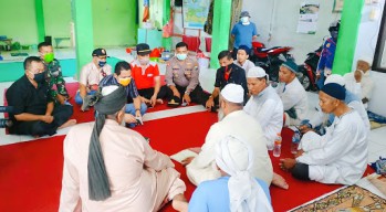 Pemkab Lumajang Karantina 5 WNA Asal Bangladesh