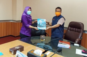 Elis Yusniyawati Diangkat Jadi Anggota KI Jatim