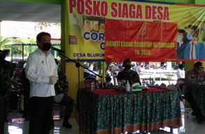 Kogartap Bagikan Sembako Untuk Warga Sidoarjo