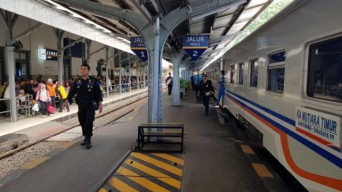Perjalanan KA Penumpang dari Jember Dihentikan Seluruhnya