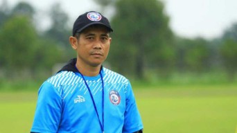 Pelatih Persik Instruksikan Anak Asuhnya Cooling Down