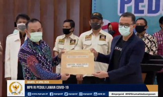 Bersama MPR, Telkomsel, Gojek Galang Dana Untuk Covid-19