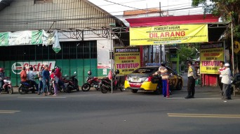 Tradisi Ziarah Jelang Ramadan Dibatasi