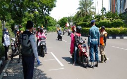 Pomal Lantamal Dukung Personel Amankan PSBB di Surabaya