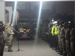 Banyak Warkop di Gresik Masih Buka di Atas Pukul 21.00