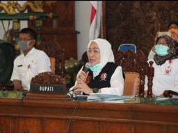 Bupati Anna Imbau Masyarakat Tidak Gelar Takbir Keliling, Salat Idul Fitri di Rumah Saja