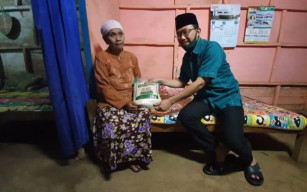 Keliling Temui Para Janda, Begini Yang Dilakukan Ketua DPRD Pasuruan Sesungguhnya