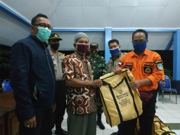 Lamongan Utara Banjir, Gubernur Khofifah Kirim 1.000 Paket Sembako