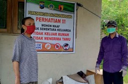Cegah Kluyuran, Rumah ODP di Gresik Ditempeli Poster