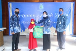 PDAM Giri Tirta Santuni Anak Yatim dan Warga Tak Mampu