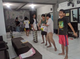 Bupati dr Faida Kirim Makanan kepada Mahasiswa Jember di Jogja