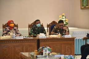 Bupati Faida Alokasikan Dana Covid-19 di Jember