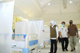 Positif Covid-19 Jatim Terus Naik, Hari Ini RS Darurat Dibuka